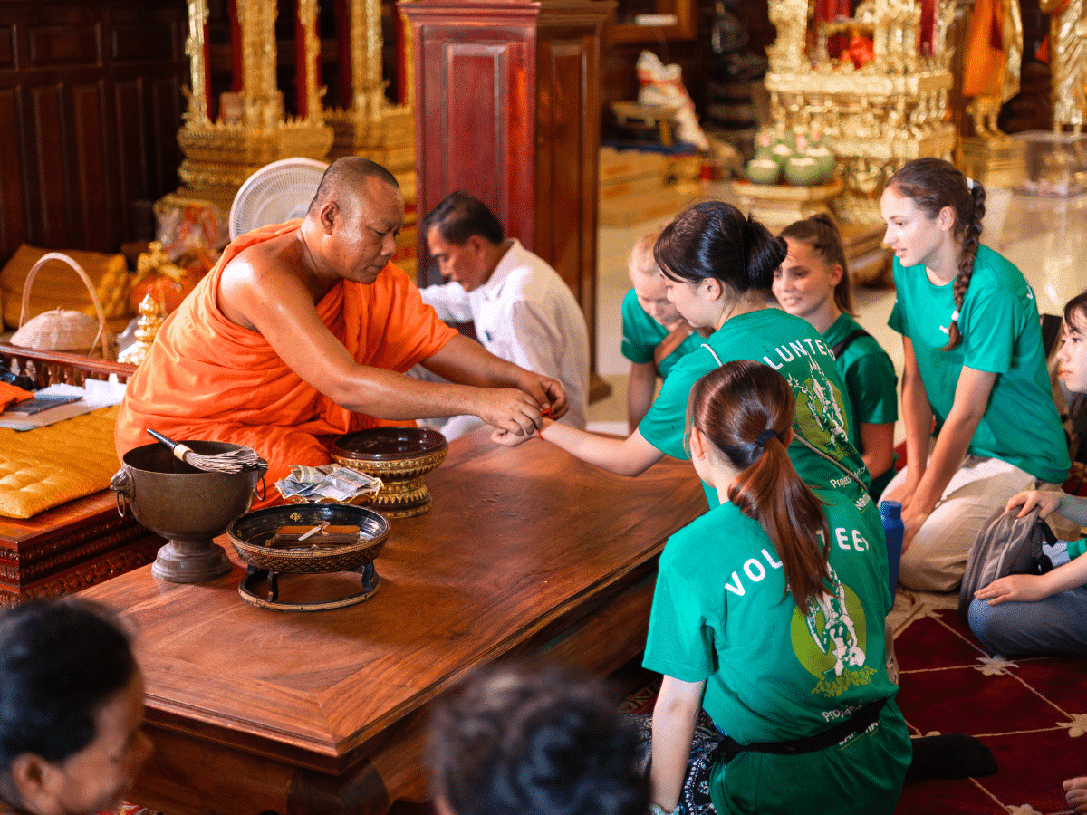 Cambodia - Water blessing